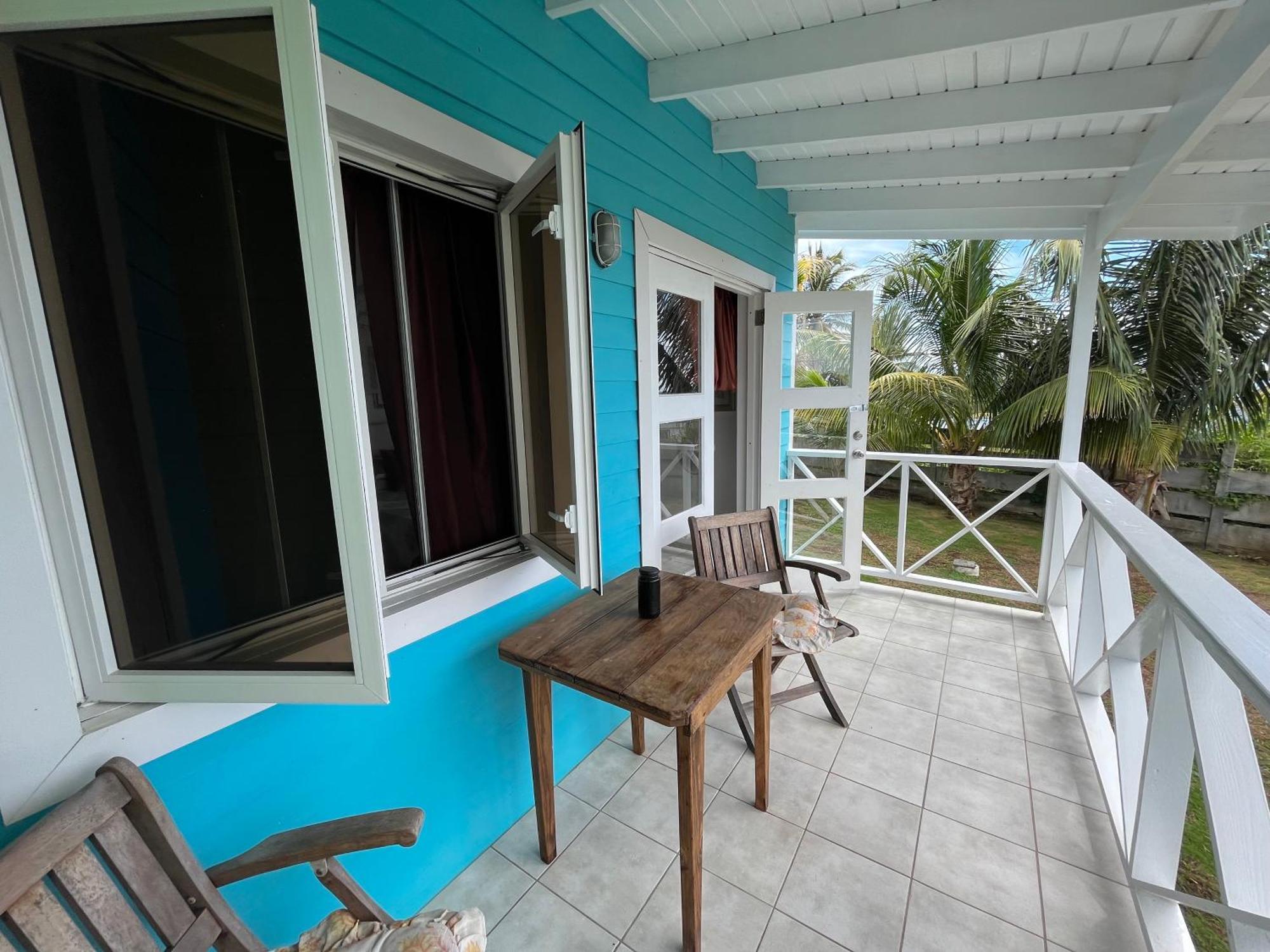 Studio Blu At Waves Villa Guesthouse Brighton Village Екстериор снимка