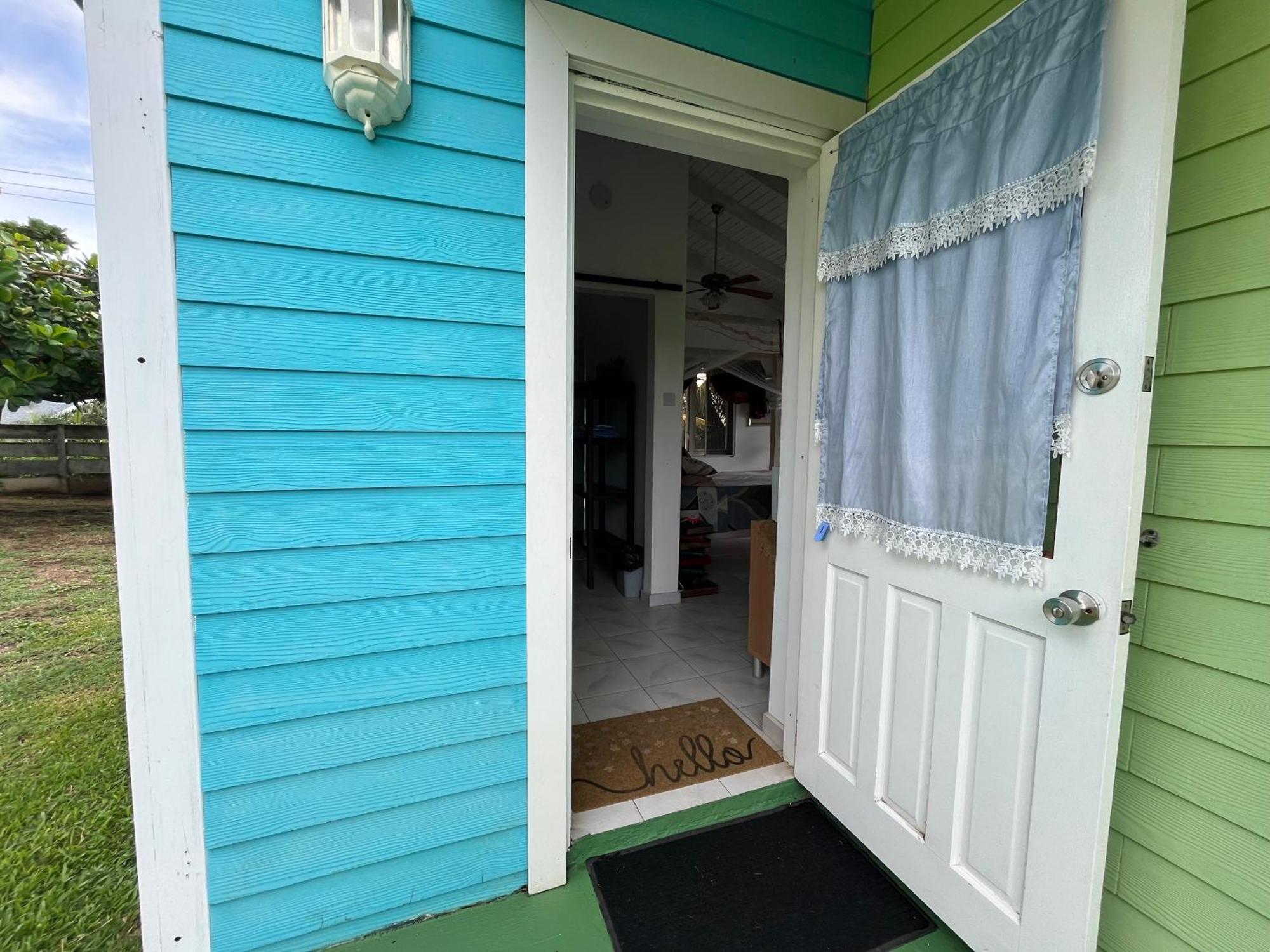Studio Blu At Waves Villa Guesthouse Brighton Village Екстериор снимка